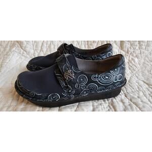 Alegria Womens Dream‎ Fit Navy Floral Leather Neoprene Clog EU 38 US 8 Nursing